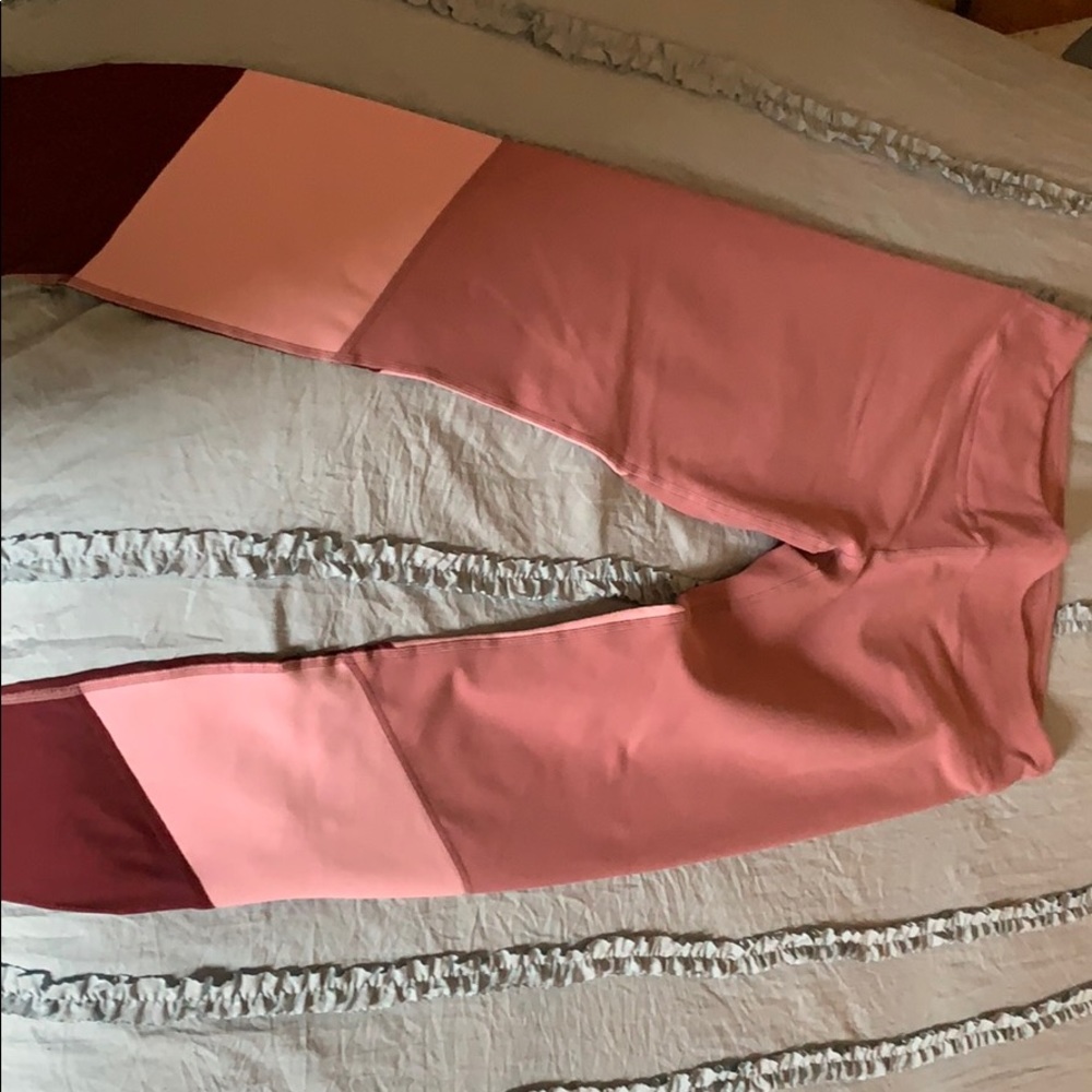 Fabletics mid rise leggings